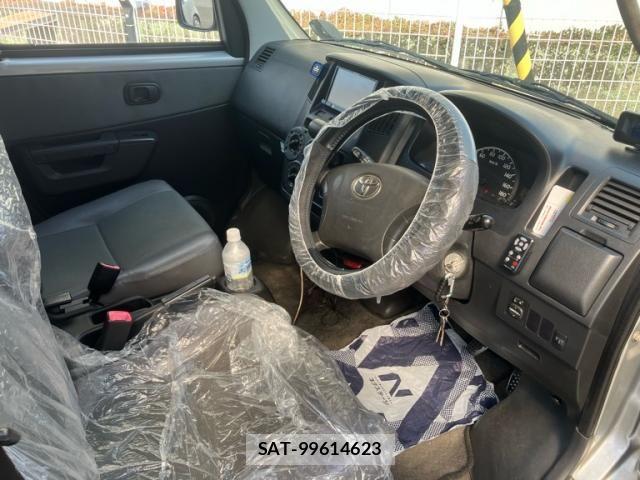 Toyota LITEACE VAN 2012-11 8074425-10