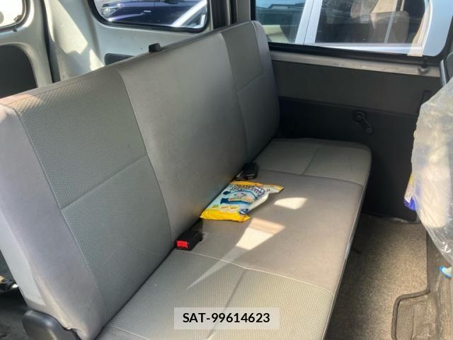 Toyota LITEACE VAN 2012-11 8074425-11