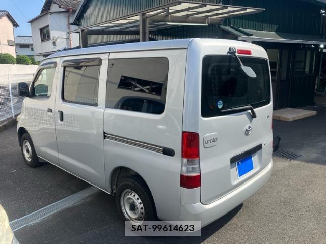 Toyota LITEACE VAN 2012-11 8074425-3