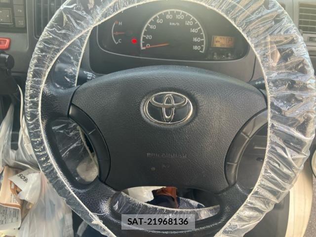 Toyota LITEACE VAN 2019-05 8438368-11
