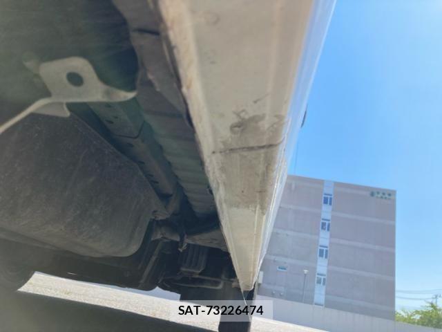 Toyota LITEACE VAN 2013-08 8627550-10