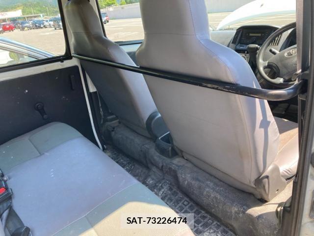 Toyota LITEACE VAN 2013-08 8627550-18