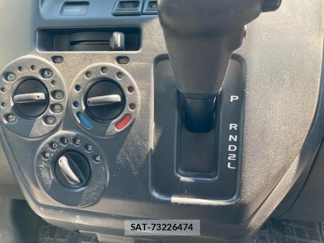 Toyota LITEACE VAN 2013-08 8627550-27