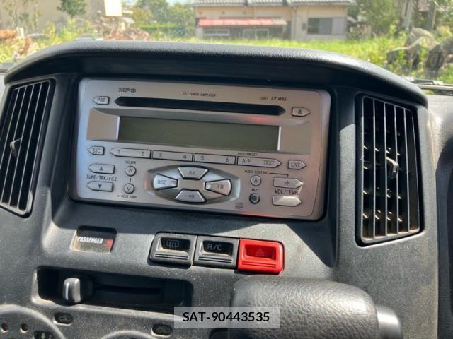 Toyota LITEACE VAN 2014-09 8880598-16