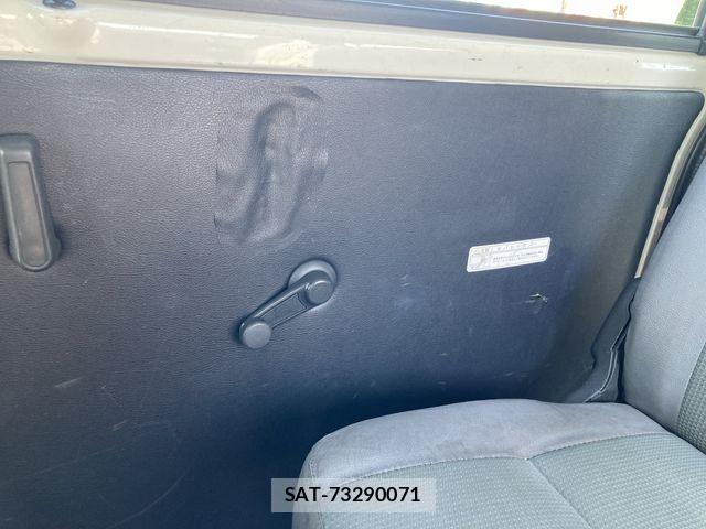 Toyota LITEACE VAN 2015-08 3378431-7