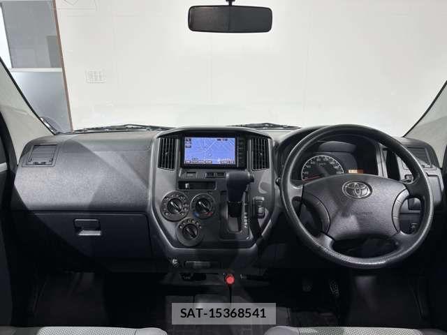 Toyota LITEACE VAN 2015-12 5871312-9