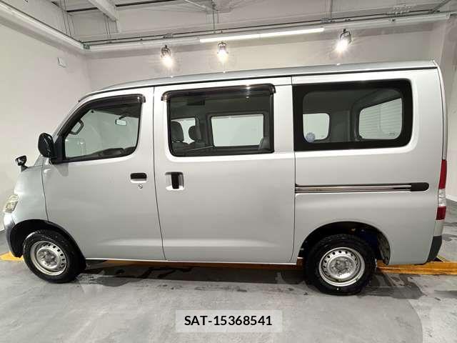 Toyota LITEACE VAN 2015-12 5871312-4