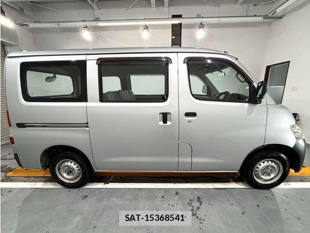 Toyota LITEACE VAN 2015-12 5871312-8