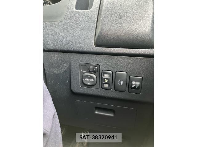 Toyota LITEACE VAN 2018-06 7392729-19