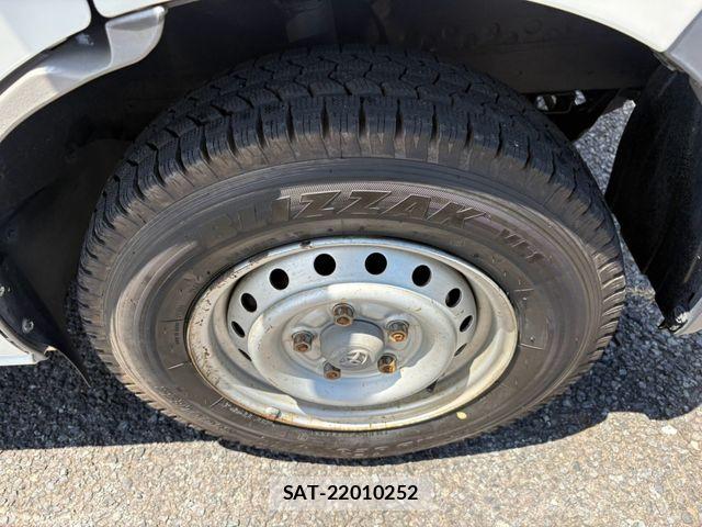 Toyota LITEACE VAN 2015-01 8315255-12