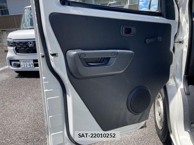 Toyota LITEACE VAN 2015-01 8315255-28