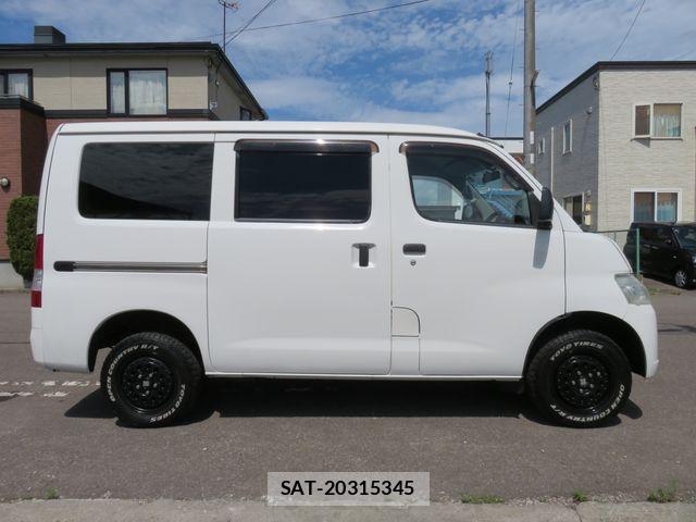 Toyota LITEACE VAN 2010-09 8562516-3