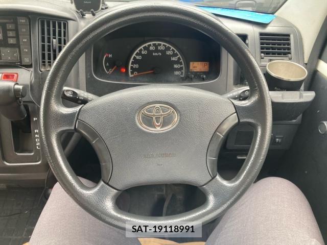 Toyota LITEACE VAN 2015-10 8780924-18