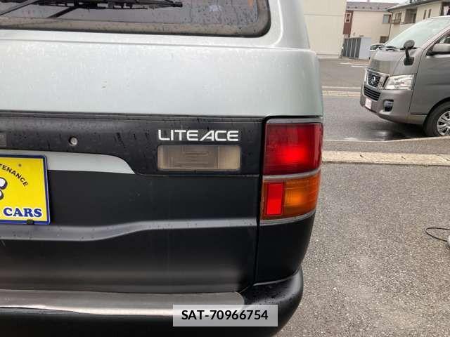 Toyota LITEACE WAGON 1996-09 1331725-12