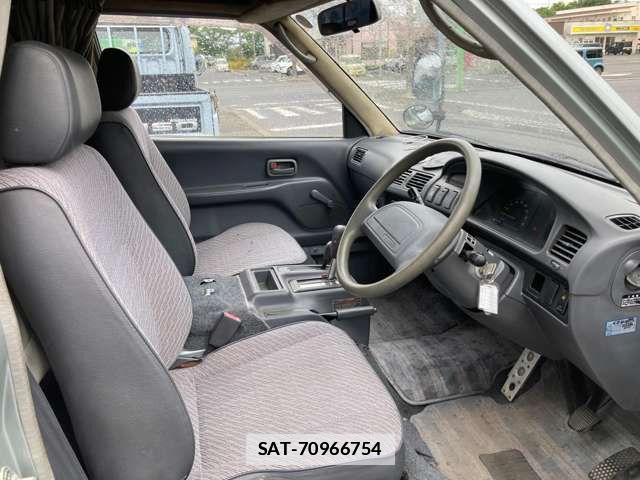 Toyota LITEACE WAGON 1996-09 1331725-19