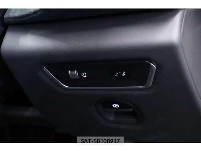 Lotus Emira 2024-08 977326-3