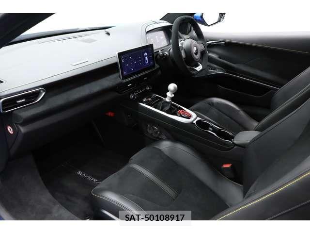 Lotus Emira 2024-08 977326-8