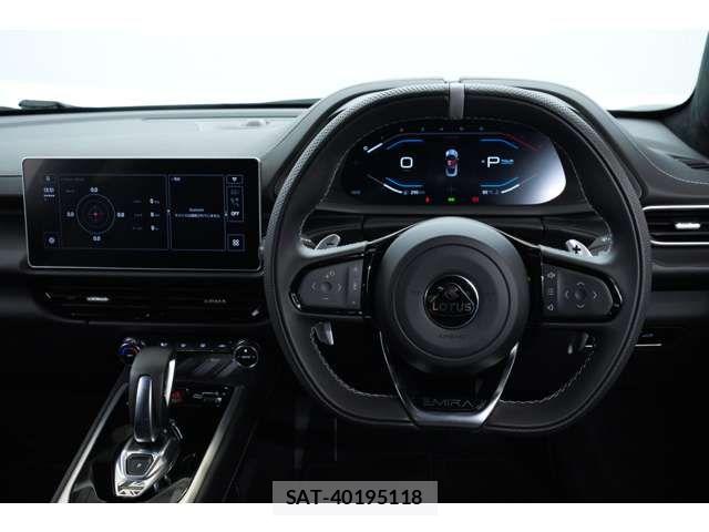 Lotus Emira 2025-10 8413371-9