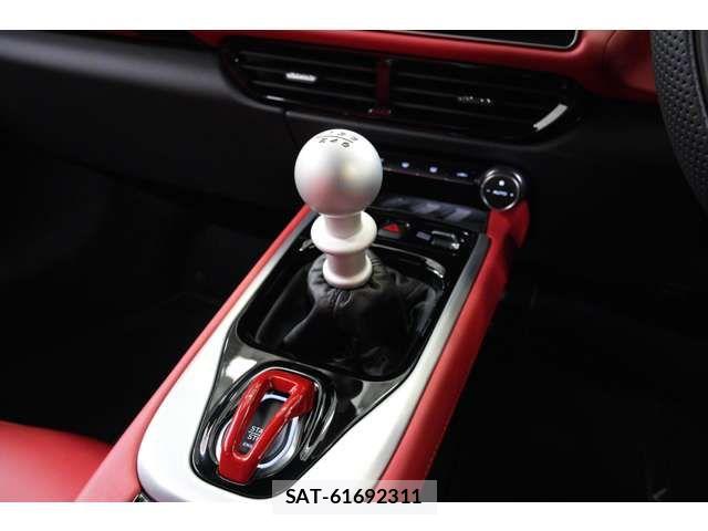 Lotus Emira 2023-08 8562515-12
