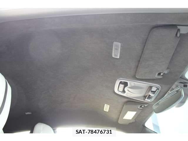 Lotus Emira 2026-08 8871379-14