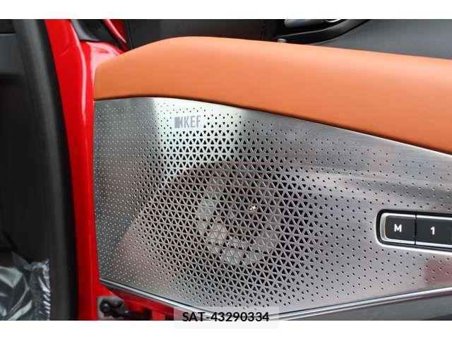 Lotus Emira 2026-08 8871380-14