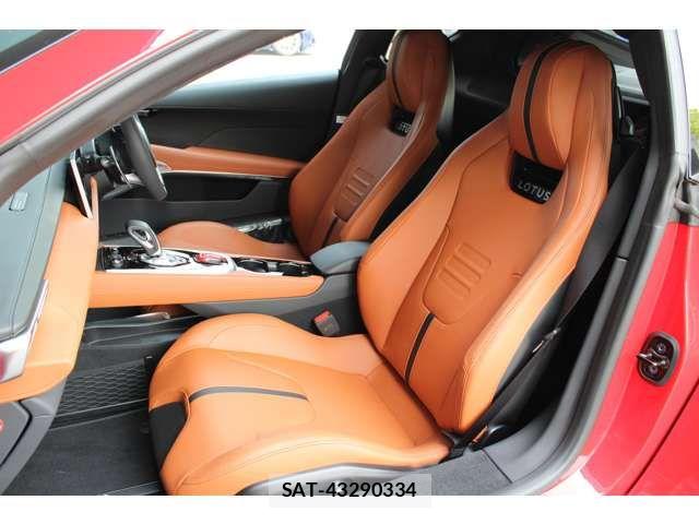 Lotus Emira 2026-08 8871380-7