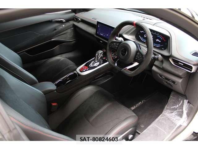 Lotus Emira 2026-08 8871378-1