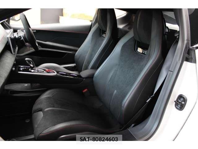Lotus Emira 2026-08 8871378-7