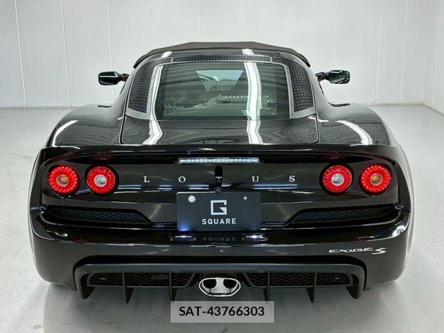 Lotus EXIGE 2015-11 7221230-11