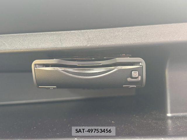 Subaru LUCRA CUSTOM 2013-01 7328152-13