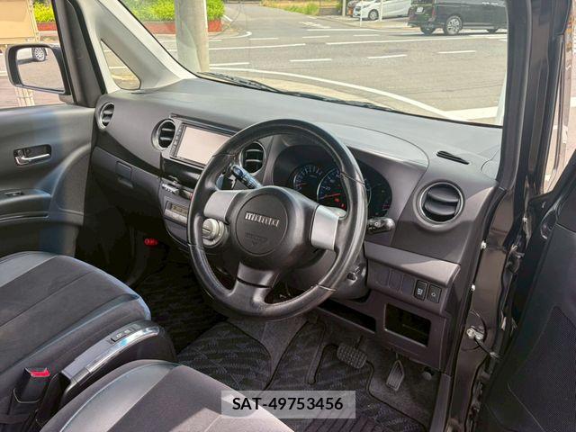 Subaru LUCRA CUSTOM 2013-01 7328152-25