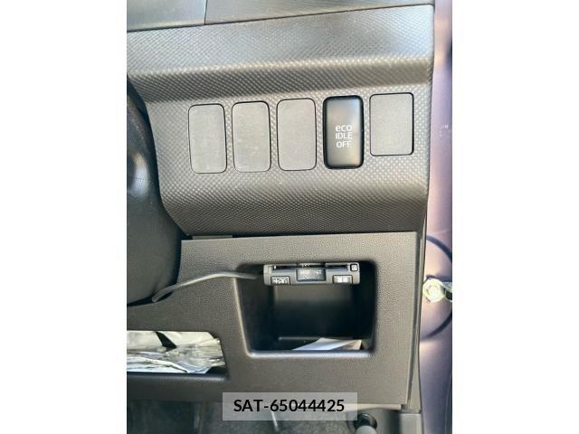 Subaru LUCRA CUSTOM 2014-04 7328151-13