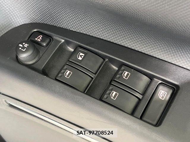 Subaru LUCRA CUSTOM 2011-12 8366810-4