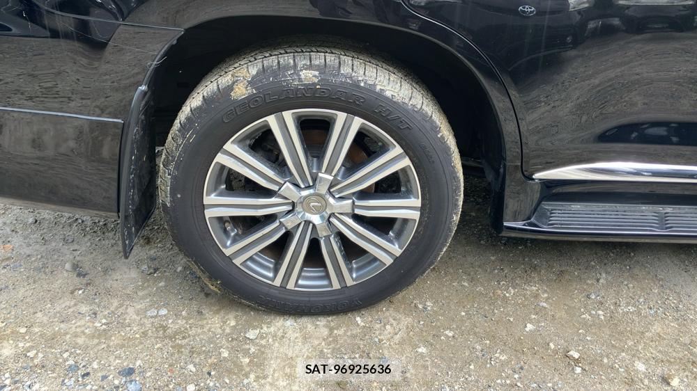 Lexus LX 2016 6491382-25