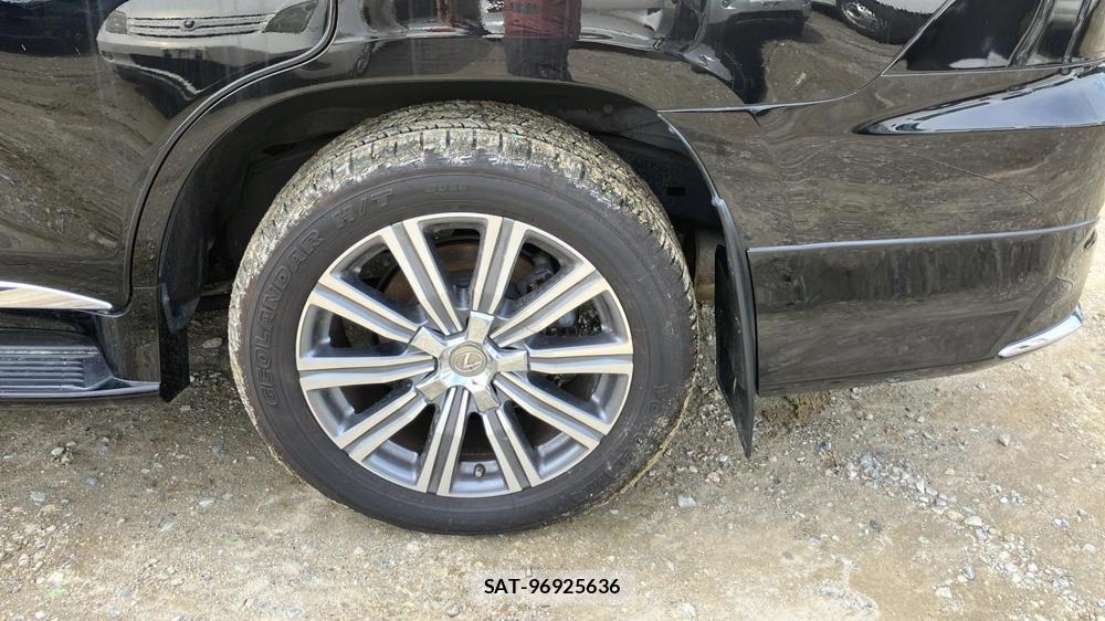 Lexus LX 2016 6491382-28