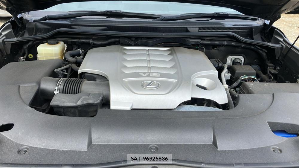 Lexus LX 2016 6491382-37