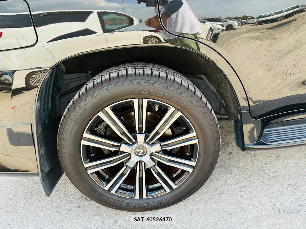 Lexus LX 2020-02 8284203-29