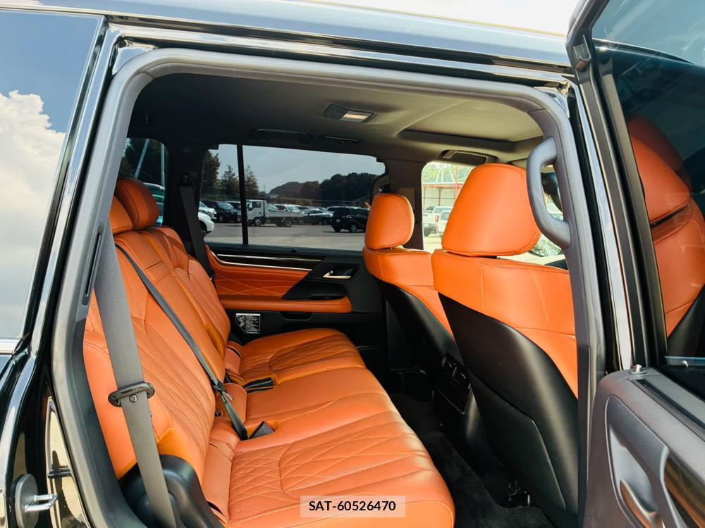 Lexus LX 2020-02 8284203-8