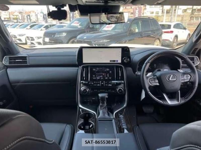 Lexus LX 2025 6049109-7