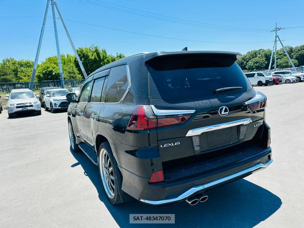 Lexus LX 2017-02 7170055-2