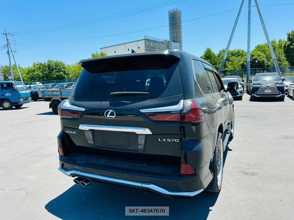 Lexus LX 2017-02 7170055-4