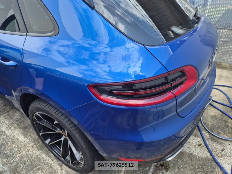 Porsche MACAN 2015 1010282-2