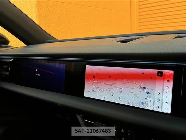 Porsche MACAN 2025-06 1207191-24