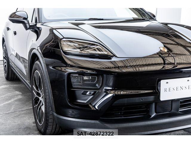 Porsche MACAN 2025-06 7455515-12