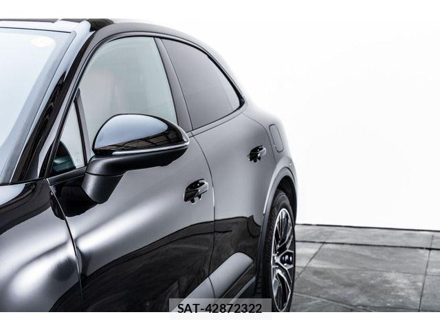 Porsche MACAN 2025-06 7455515-14