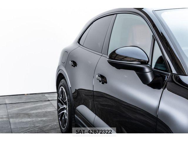 Porsche MACAN 2025-06 7455515-15