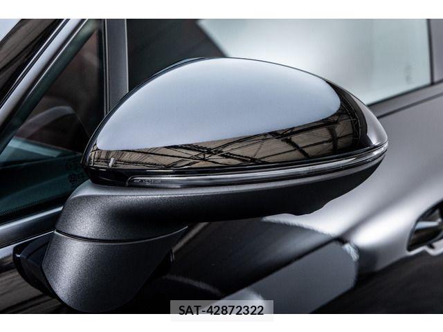 Porsche MACAN 2025-06 7455515-18