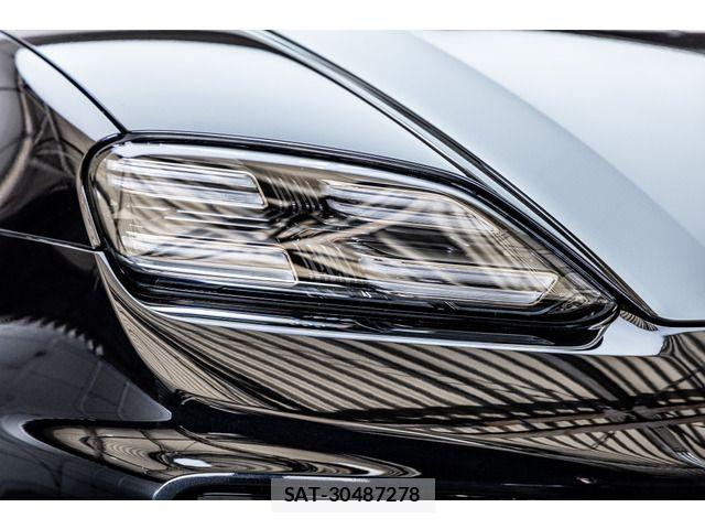 Porsche MACAN 2025-06 8036540-13