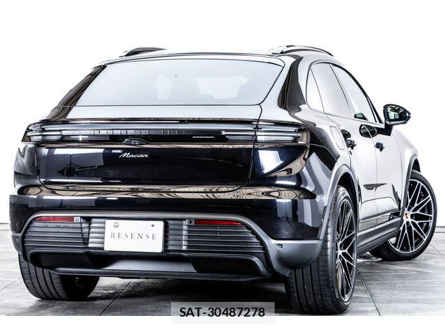 Porsche MACAN 2025-06 8036540-2