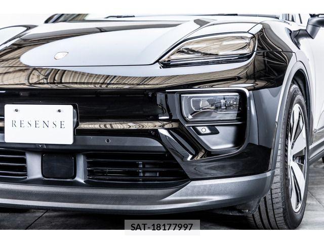 Porsche MACAN 2025-03 8131070-10